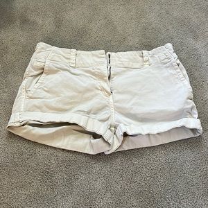 Vineyard Vines shorts